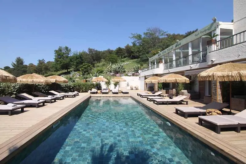 ***** Hotel Villa Tricoli B&B Avec Piscine Les Issambres France